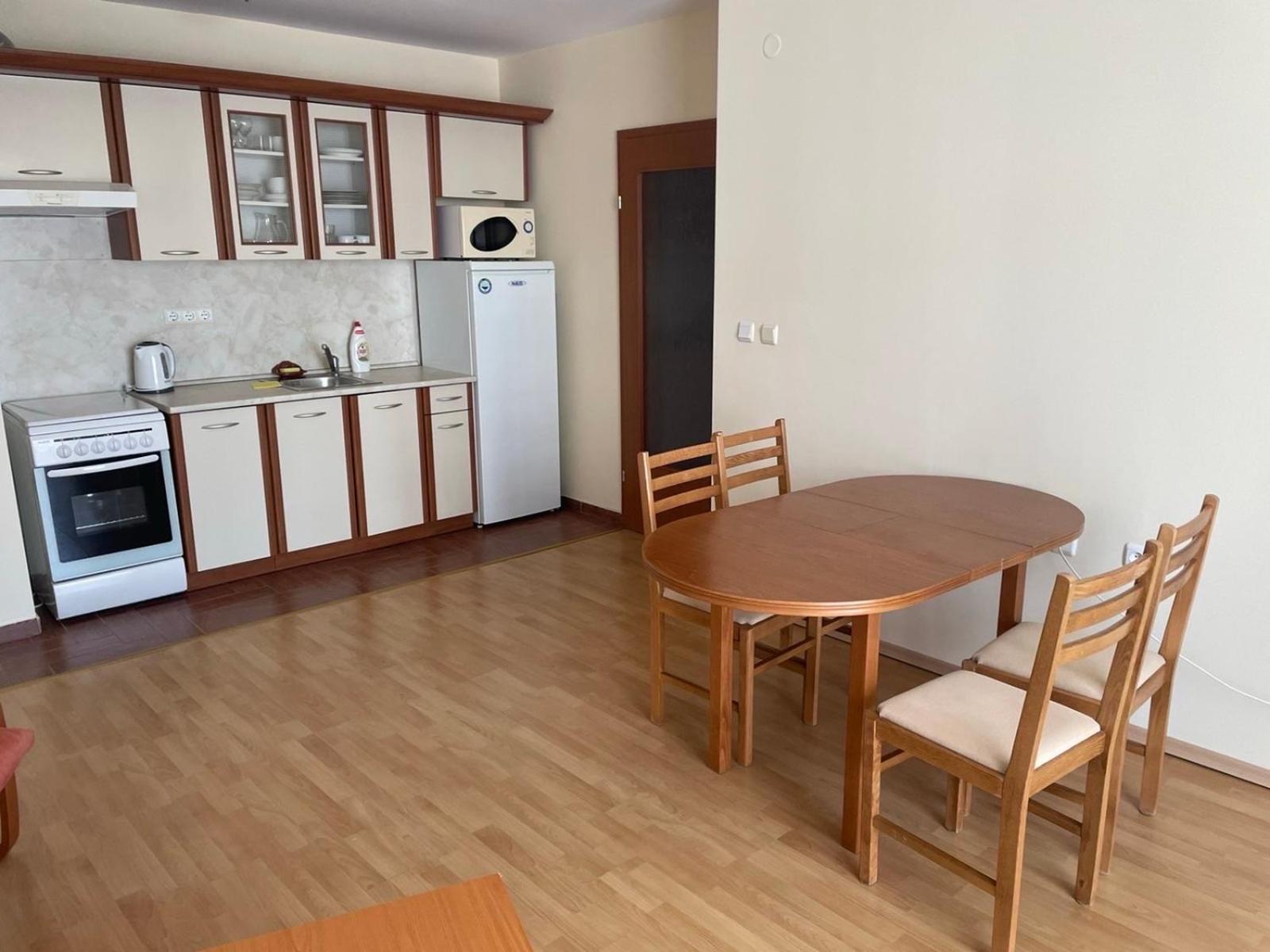 Noks Sp Apartments-elenite Daire